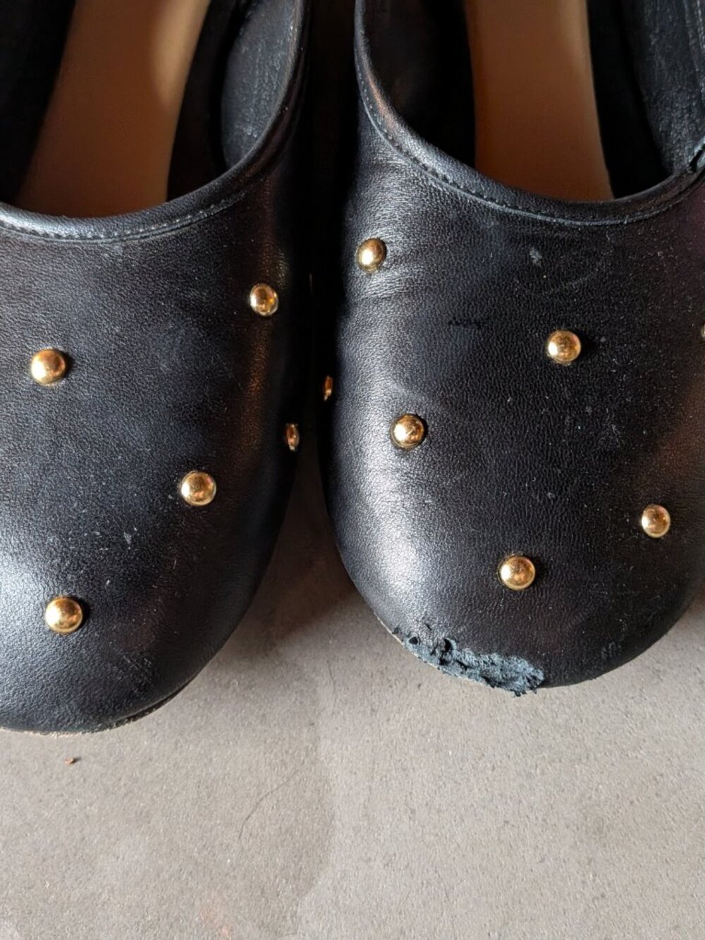 Dear Frances | Black Leather Bala Gold Studs Ballerina Flats | 38 - Picture 15 of 16